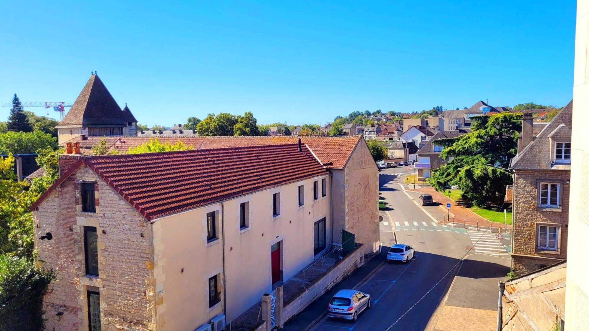 "Au Centre De Nevers" Hyper Centre Ville De Nevers, Proche Gare, Spacieux & Calme Eksteriør billede